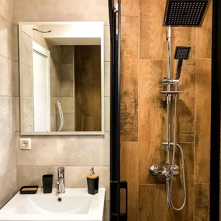 Hilltop Luxury With Free Parking Appartement Skopje